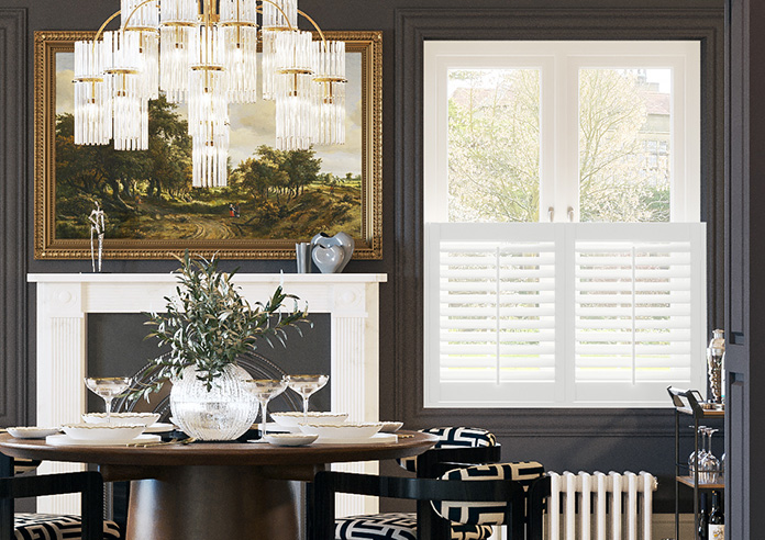 Bromley, Classic White - Cafe Style Plantation Shutter - Image 3